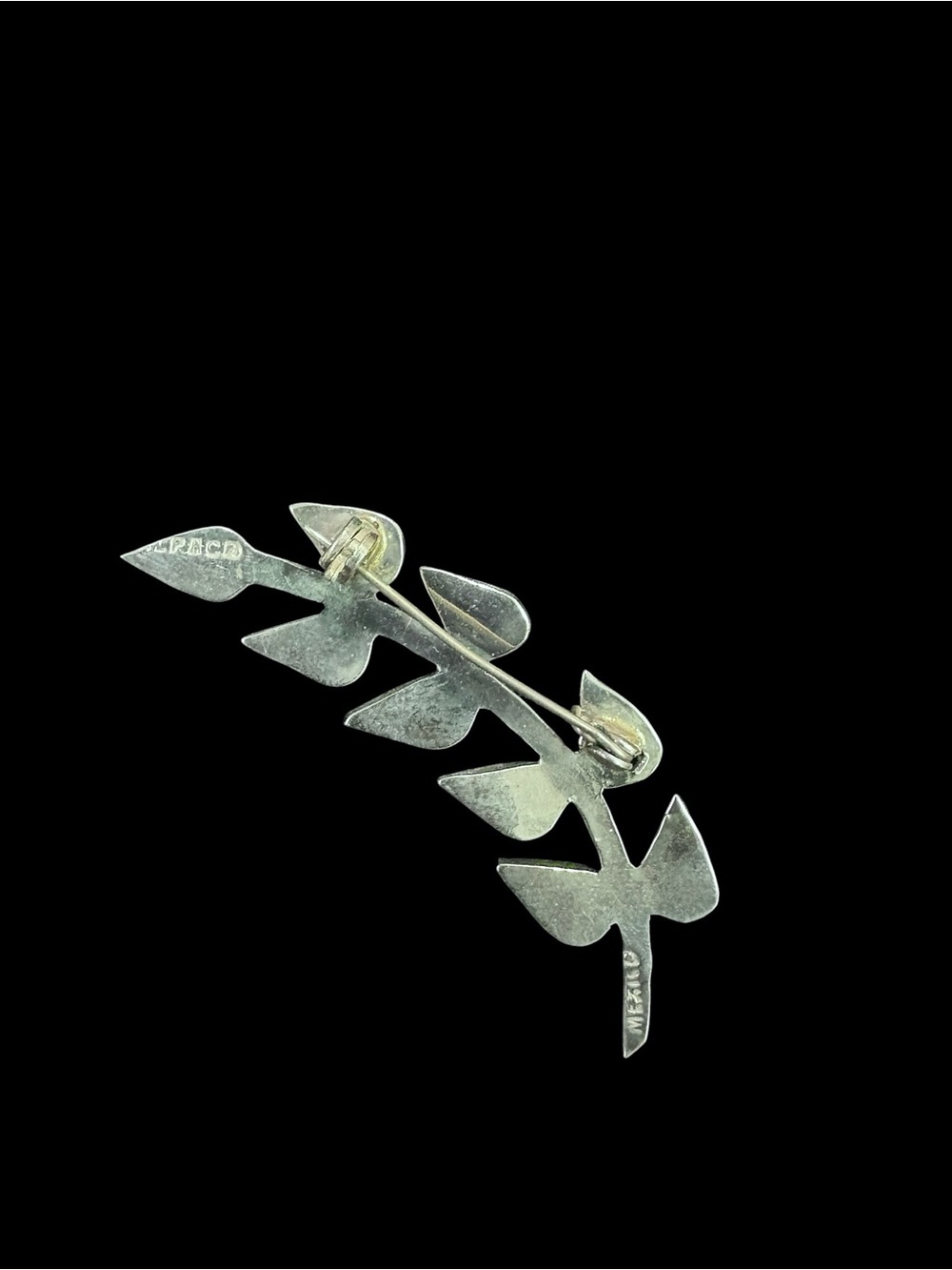 Alpaca Mexico Silver Leaf Branch Brooch with Iridescent Abalone Inlay - Picture 2 of 2